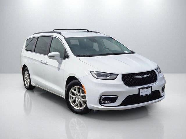 2022 Chrysler Pacifica Minivan Touring L FWD photo
