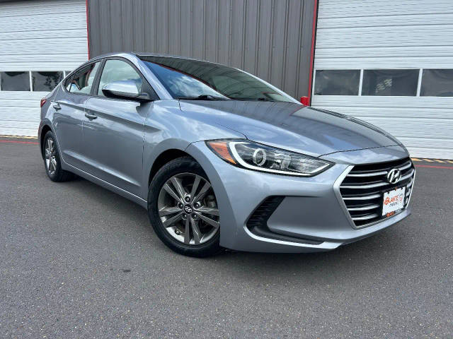 2017 Hyundai Elantra SE FWD photo
