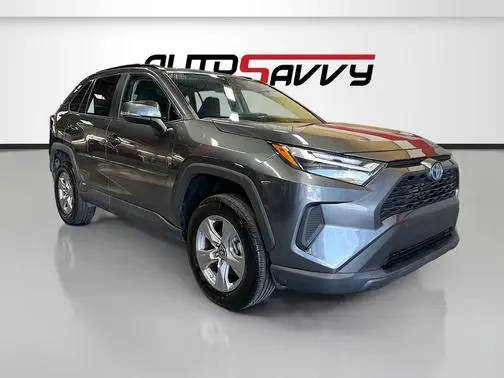 2023 Toyota RAV4 Hybrid LE AWD photo