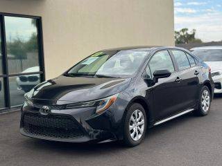 2022 Toyota Corolla LE FWD photo