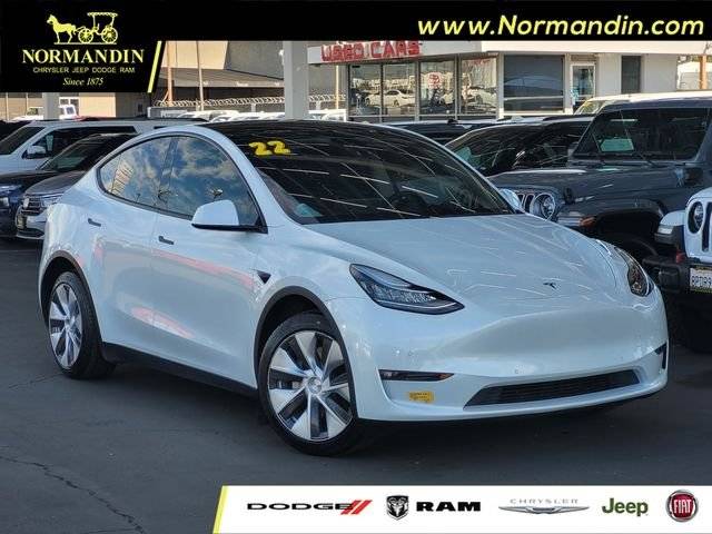 2022 Tesla Model Y Long Range AWD photo