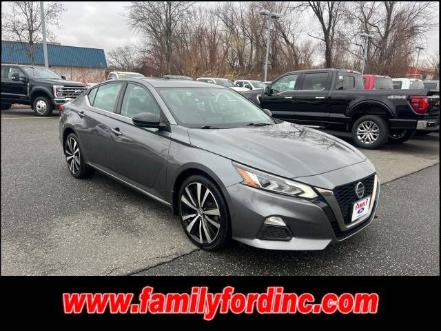 2019 Nissan Altima 2.5 SR AWD photo