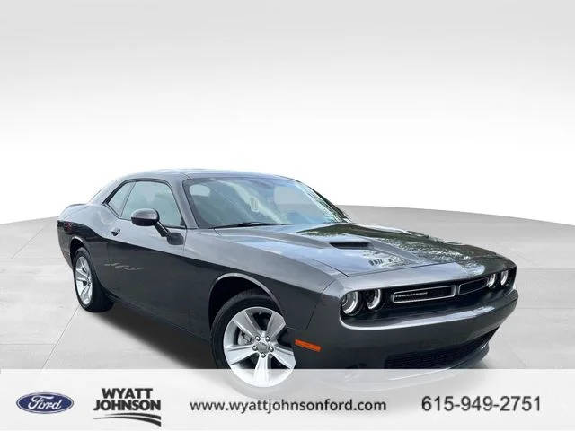 2023 Dodge Challenger SXT RWD photo