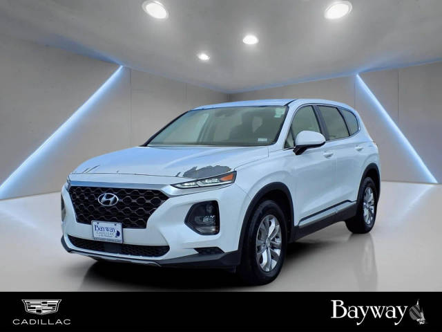 2020 Hyundai Santa Fe SE FWD photo