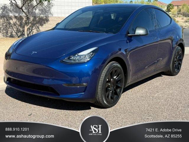 2022 Tesla Model Y Long Range AWD photo