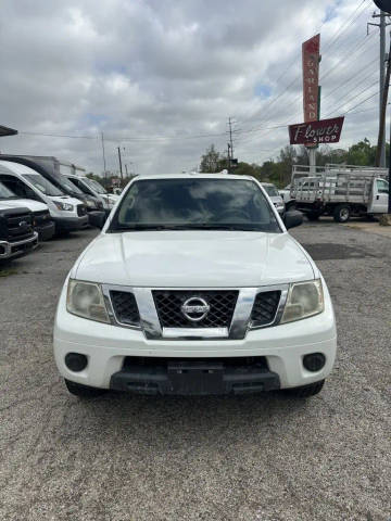 2015 Nissan Frontier S RWD photo