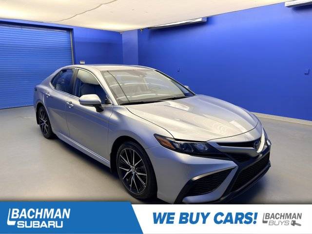 2022 Toyota Camry SE FWD photo