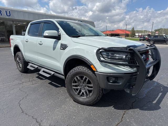 2022 Ford  LARIAT 4WD photo