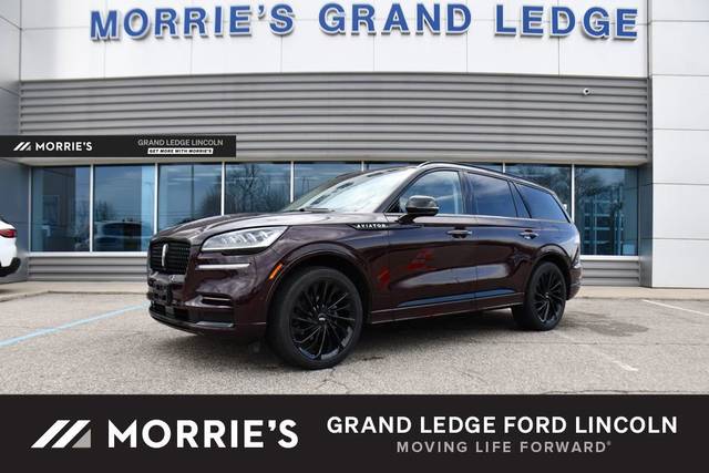 2023 Lincoln  Reserve AWD photo
