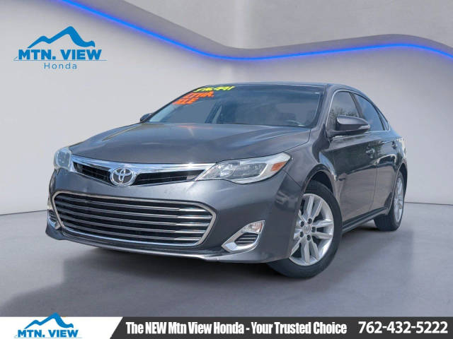 2015 Toyota Avalon XLE FWD photo