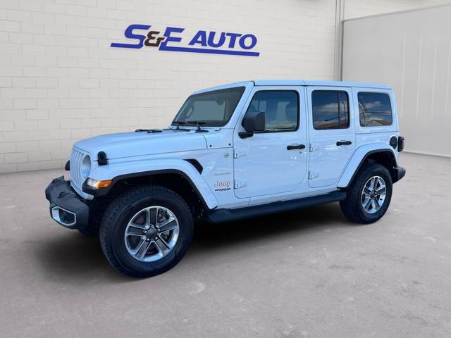 2021 Jeep Wrangler Unlimited Unlimited Sahara 4WD photo