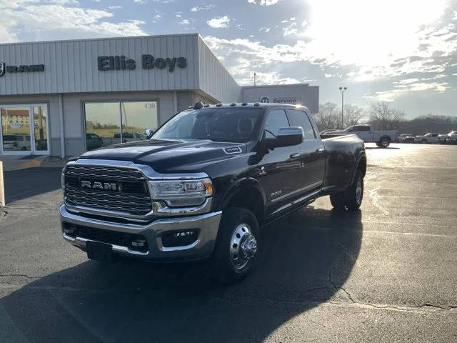 2022 Ram 3500 Limited 4WD photo