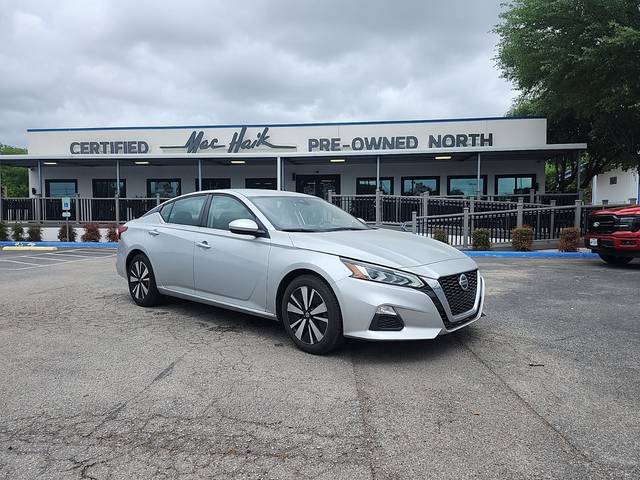 2021 Nissan Altima 2.5 SV FWD photo