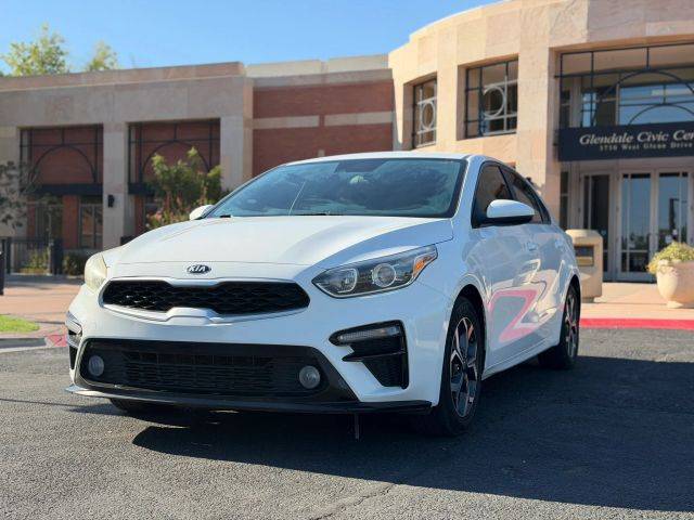 2021 Kia Forte LXS FWD photo
