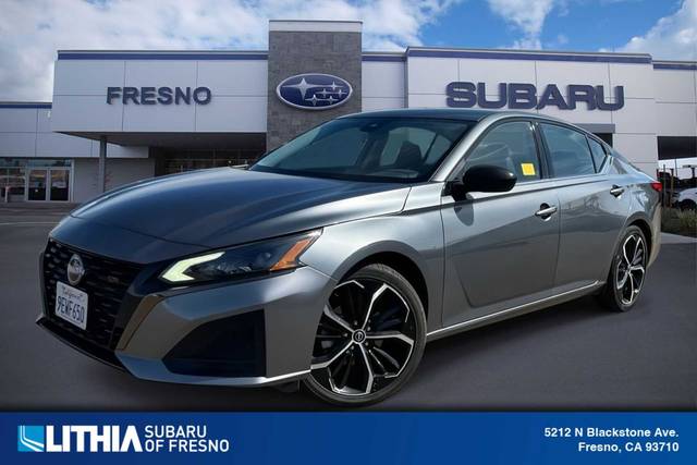2023 Nissan Altima 2.5 SR FWD photo