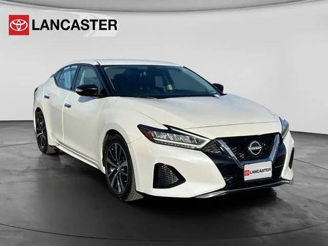 2023 Nissan Maxima SV FWD photo