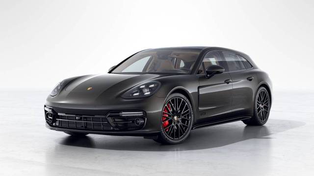 2022 Porsche Panamera GTS AWD photo