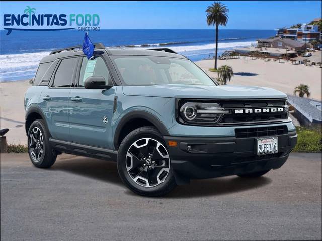 2022 Ford Bronco Sport Outer Banks 4WD photo