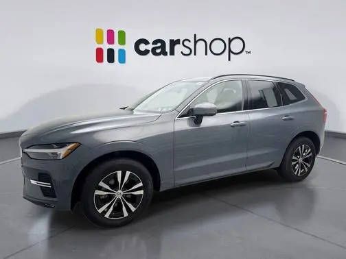 2023 Volvo XC60 Core AWD photo