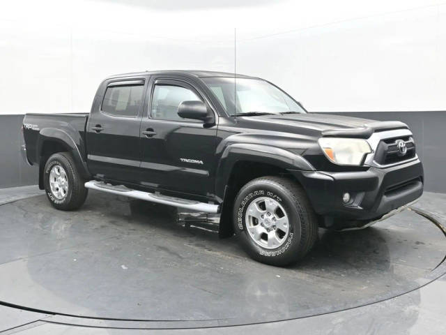 2015 Toyota Tacoma  4WD photo