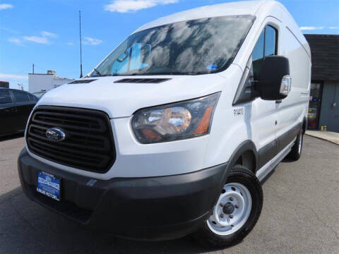 2019 Ford Transit Van  RWD photo
