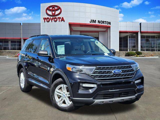 2023 Ford Explorer XLT 4WD photo