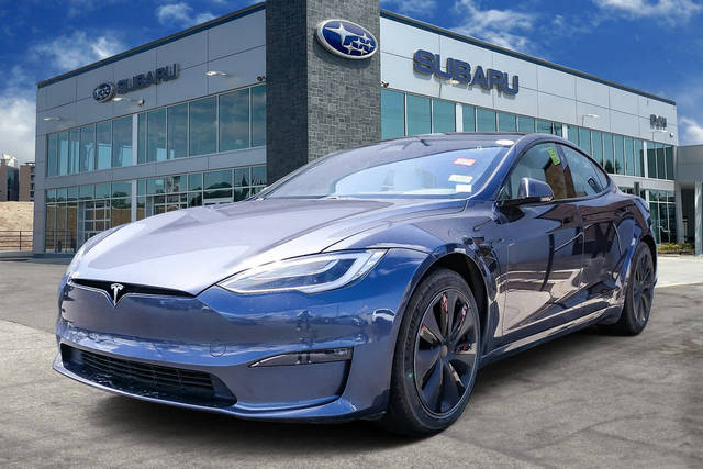2022 Tesla Model S  AWD photo