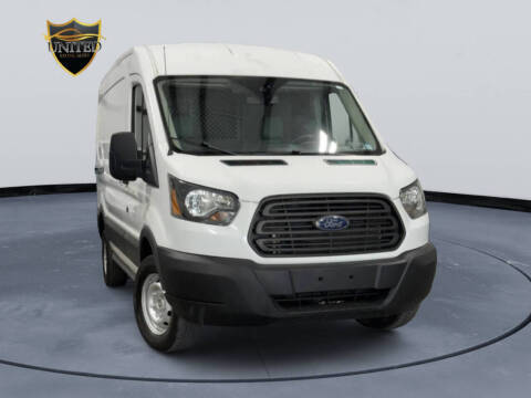 2016 Ford Transit Van  RWD photo