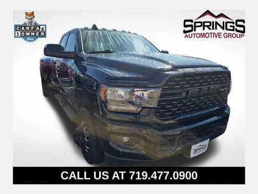 2022 Ram 3500 Big Horn 4WD photo