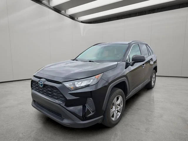 2022 Toyota RAV4 Hybrid LE AWD photo