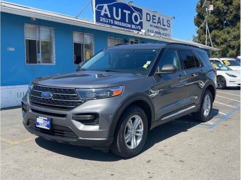 2022 Ford Explorer XLT 4WD photo