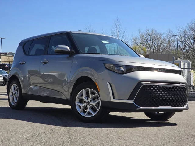 2023 Kia Soul S FWD photo