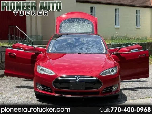 2015 Tesla Model S 85D AWD photo