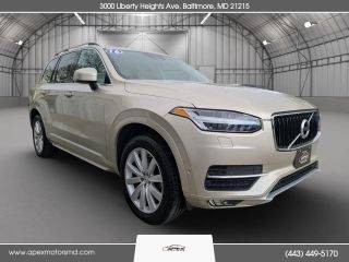 2016 Volvo XC90 T6 Momentum AWD photo