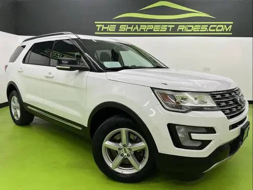 2016 Ford Explorer XLT 4WD photo