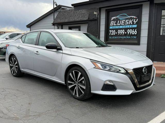 2021 Nissan Altima 2.5 SR FWD photo