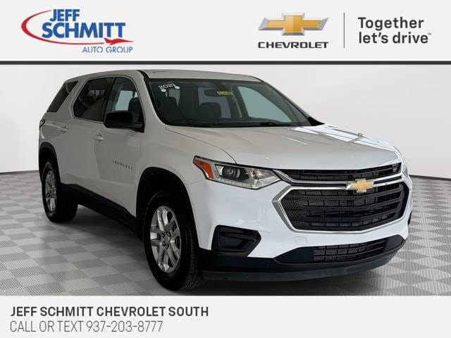 2021 Chevrolet Traverse LS AWD photo