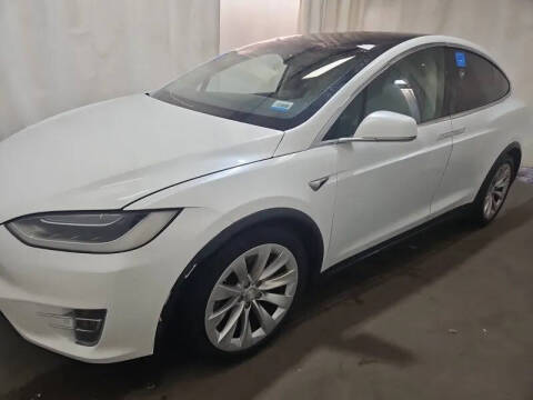 2017 Tesla Model X 100D AWD photo