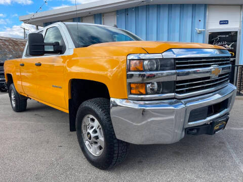 2015 Chevrolet Silverado 2500HD LT 4WD photo