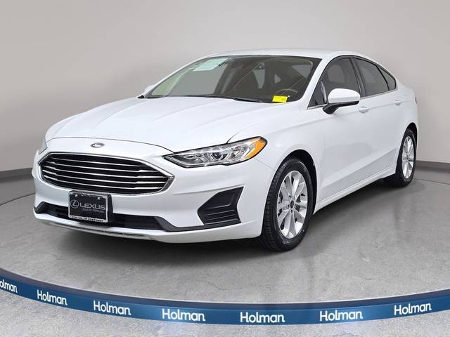 2020 Ford Fusion SE FWD photo