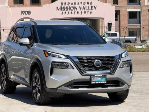 2021 Nissan Rogue SV AWD photo