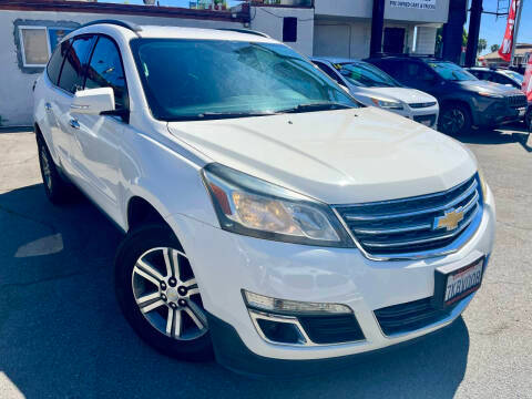 2015 Chevrolet Traverse LT FWD photo