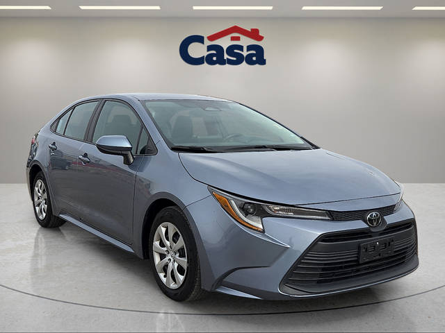 2023 Toyota Corolla LE FWD photo