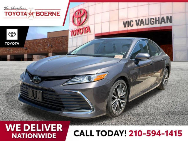 2023 Toyota Camry XLE V6 FWD photo