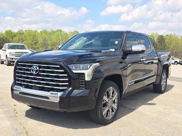 2022 Toyota Tundra Capstone Hybrid 4WD photo