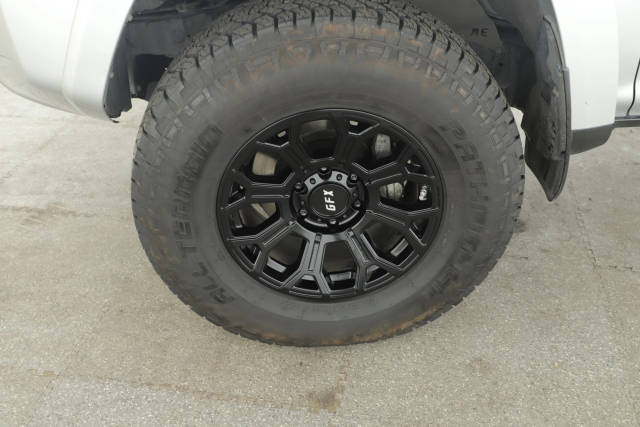 2021 Toyota 4Runner SR5 4WD photo