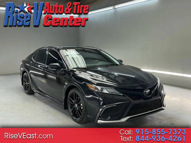 2022 Toyota Camry XSE FWD photo