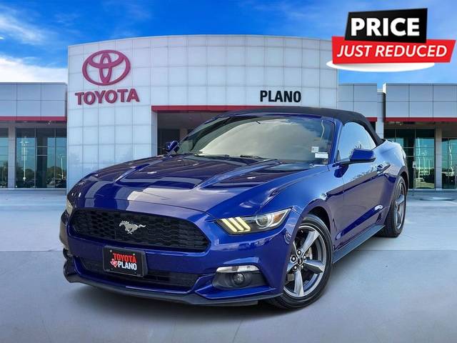 2015 Ford Mustang V6 RWD photo