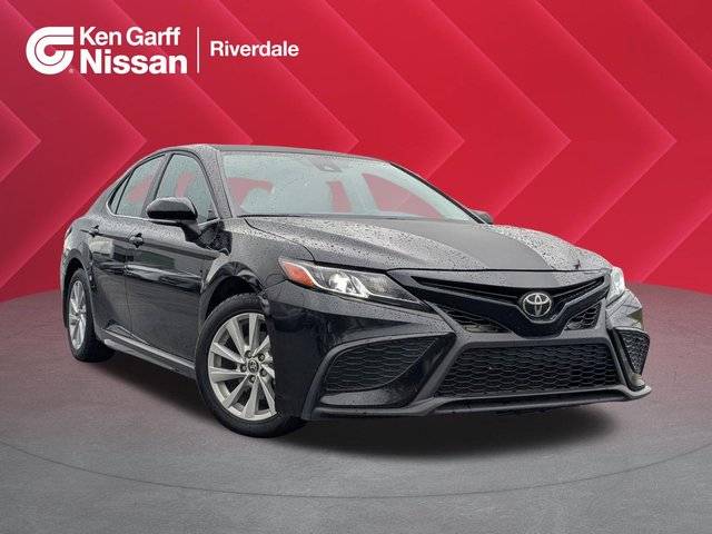 2021 Toyota Camry SE FWD photo