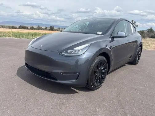 2021 Tesla Model Y Long Range AWD photo